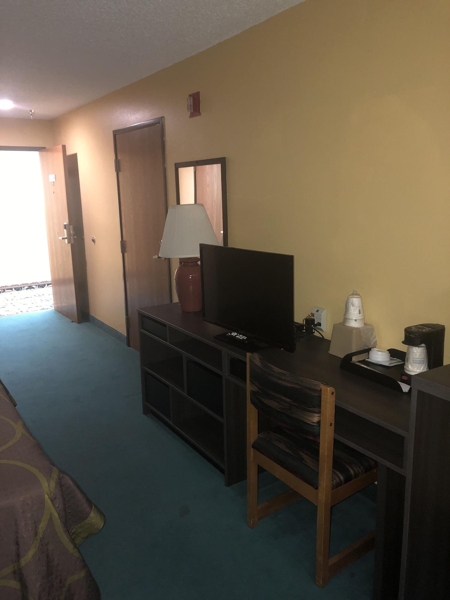Super 8 By Wyndham Florence Co Exterior foto